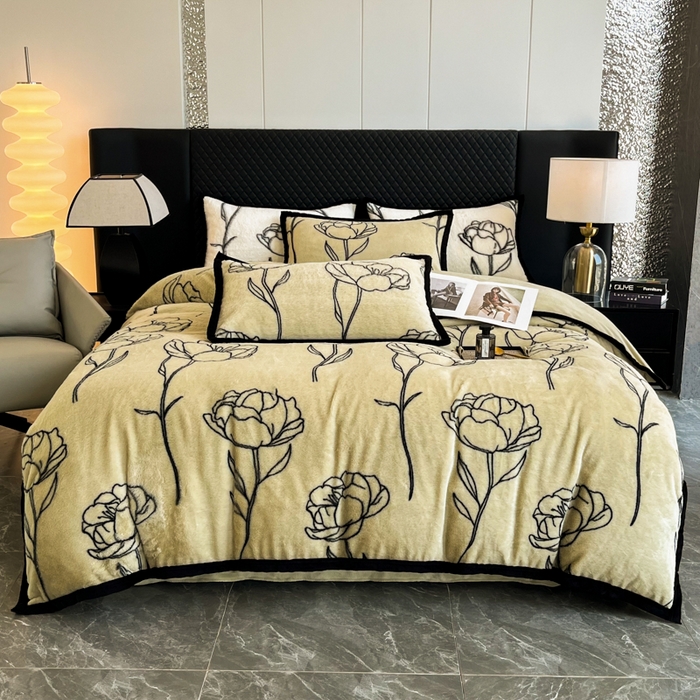 91家纺网 家纺一手货源 找家纺 慕尚家纺 2025新款宽包边高克重兔兔绒牛奶绒加厚保暖法式系列四件套 兔毛-玫瑰-清新绿