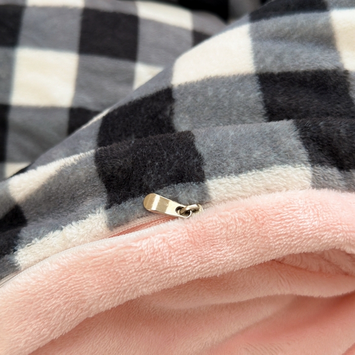 91家纺网 家纺一手货源 找家纺 柚子YOUTH 2024新款加厚纯印花牛奶绒四件套 黑格兔