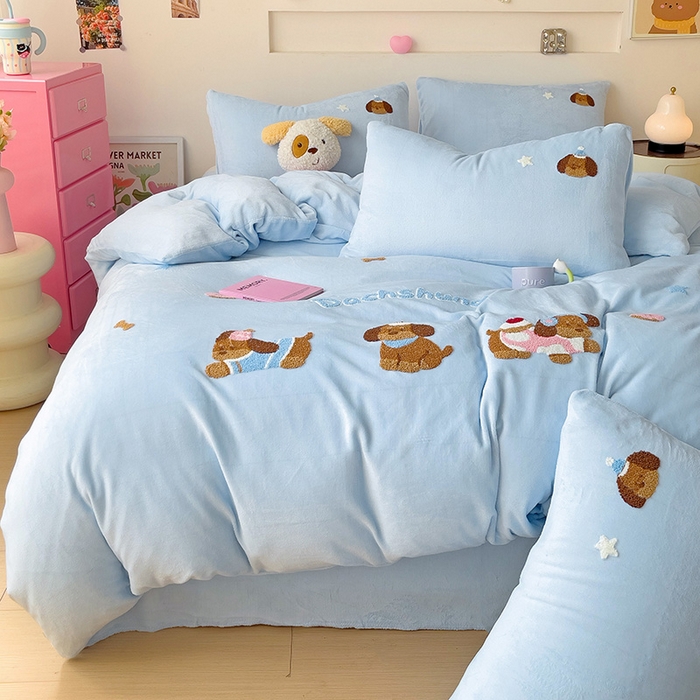 91家纺网 家纺一手货源 找家纺 梦之岛 2024新款牛奶绒卡通毛巾绣四件套腊肠狗 腊肠狗-蓝