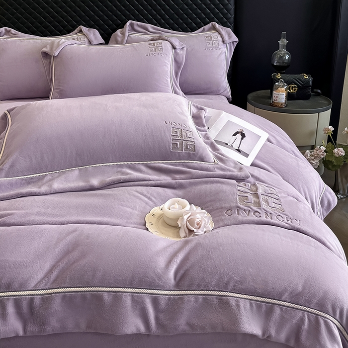 91家纺网 家纺一手货源 找家纺 露梦家纺 2025新款加厚保暖牛奶绒刺绣四件套 梵奢-罗兰紫
