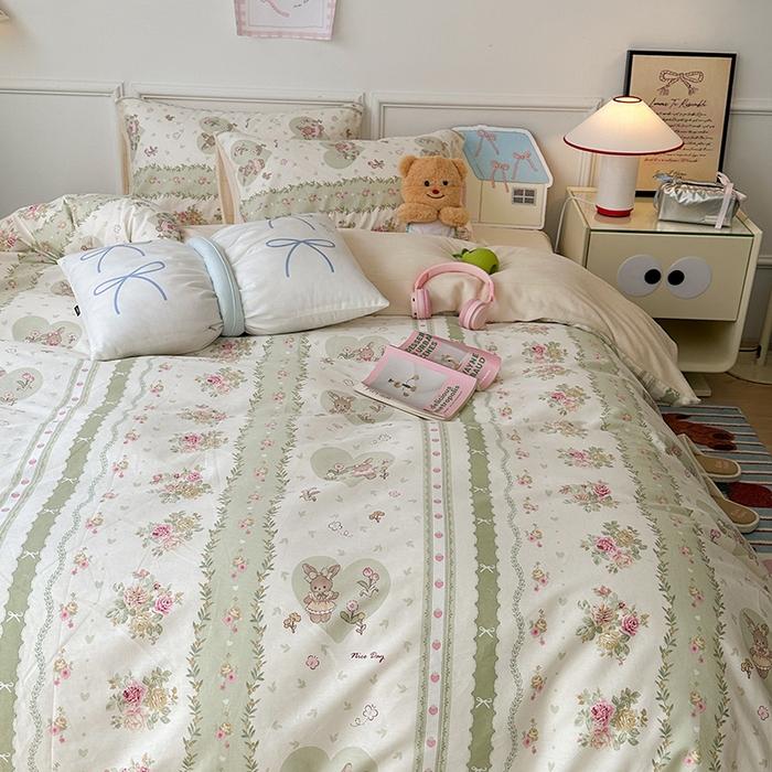 91家纺网 家纺一手货源 找家纺 昔可家纺 2024新款秋冬新款棉加牛奶绒四件套 竖莓小兔