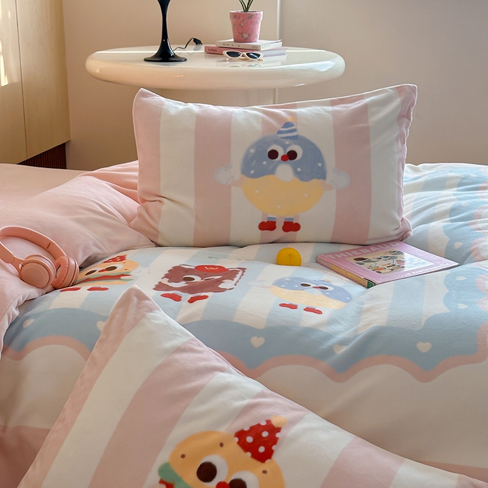 91家纺网 家纺一手货源 找家纺 昔可家纺 2024新款大版数码印花设计师牛奶绒四件套 奶油之家