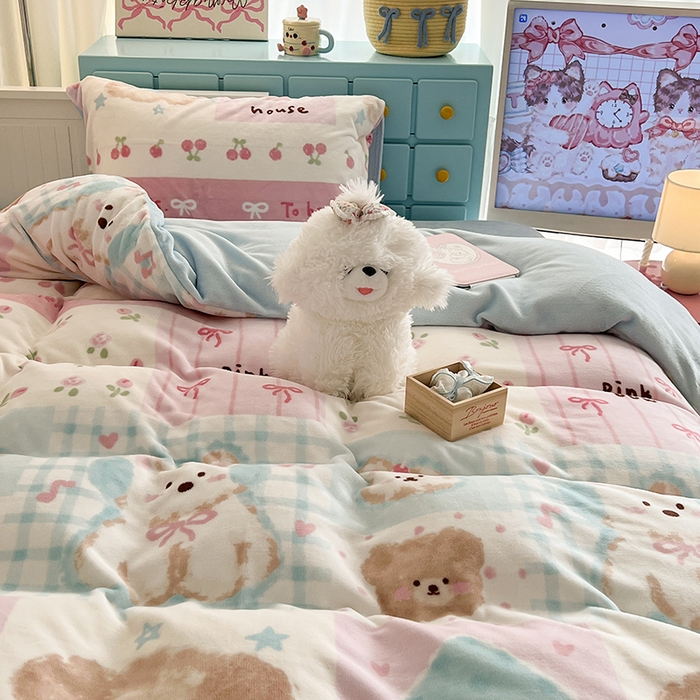 91家纺网 家纺一手货源 找家纺 昔可家纺 2024新款印花牛奶绒四件套系列-卡通系列 油画狗狗