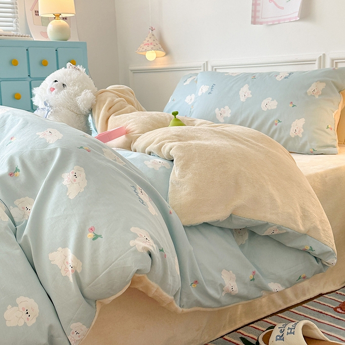 91家纺网 家纺一手货源 找家纺 昔可家纺 2024新款秋冬新款棉加牛奶绒四件套 云朵狗狗