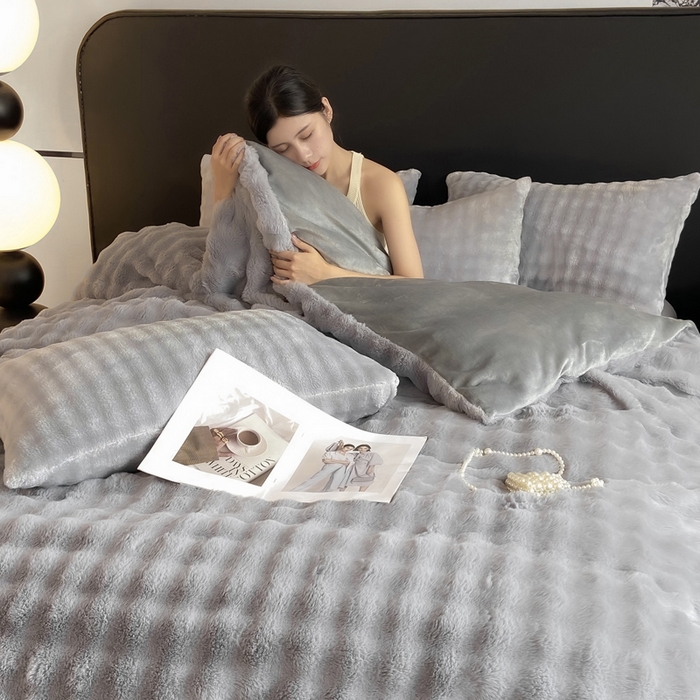 91家纺网 家纺一手货源 找家纺 品乐家纺 2024新款A类泡泡兔绒单被套 泡泡  星空灰