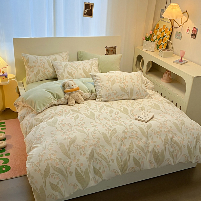 91家纺网 家纺一手货源 找家纺 呗旺鹿 2024新款高克重着色烂花雕花牛奶绒轻奢四件套 春日铃兰清新绿