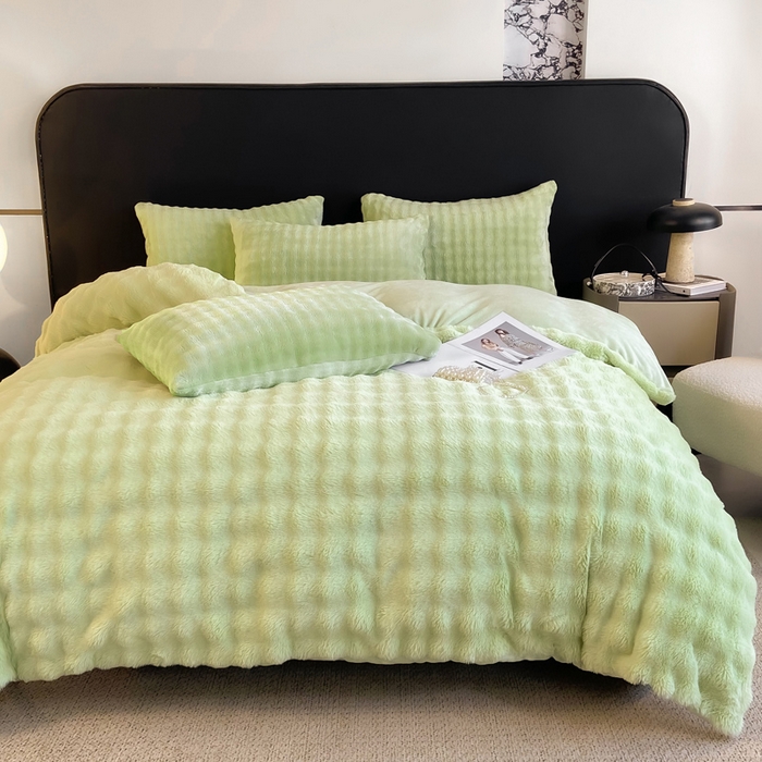 91家纺网 家纺一手货源 找家纺 品乐家纺 2024新款A类泡泡兔绒四件套 泡泡  淡雅绿