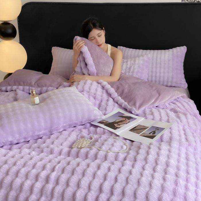 91家纺网 家纺一手货源 找家纺 品乐家纺 2024新款A类泡泡兔绒四件套 泡泡  梦幻紫