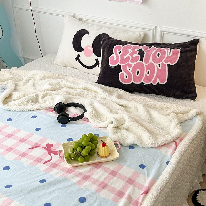 91家纺网 家纺一手货源 找家纺 昔可家纺 2024新款羊羔绒牛奶绒毛毯系列（三）-场景二-少女风系列 芭蕾美学