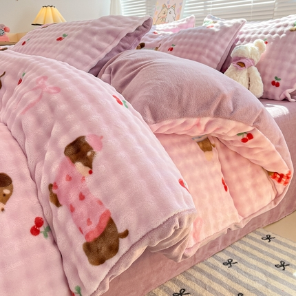 梵克保罗 2024秋冬新款加厚泡泡牛奶绒数码印花工艺立体仿兔毛四件套 狗狗乐园浅紫