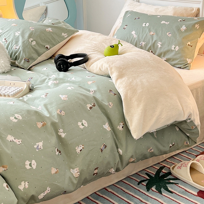 91家纺网 家纺一手货源 找家纺 昔可家纺 2024新款秋冬新款棉加牛奶绒四件套 伙伴狗狗