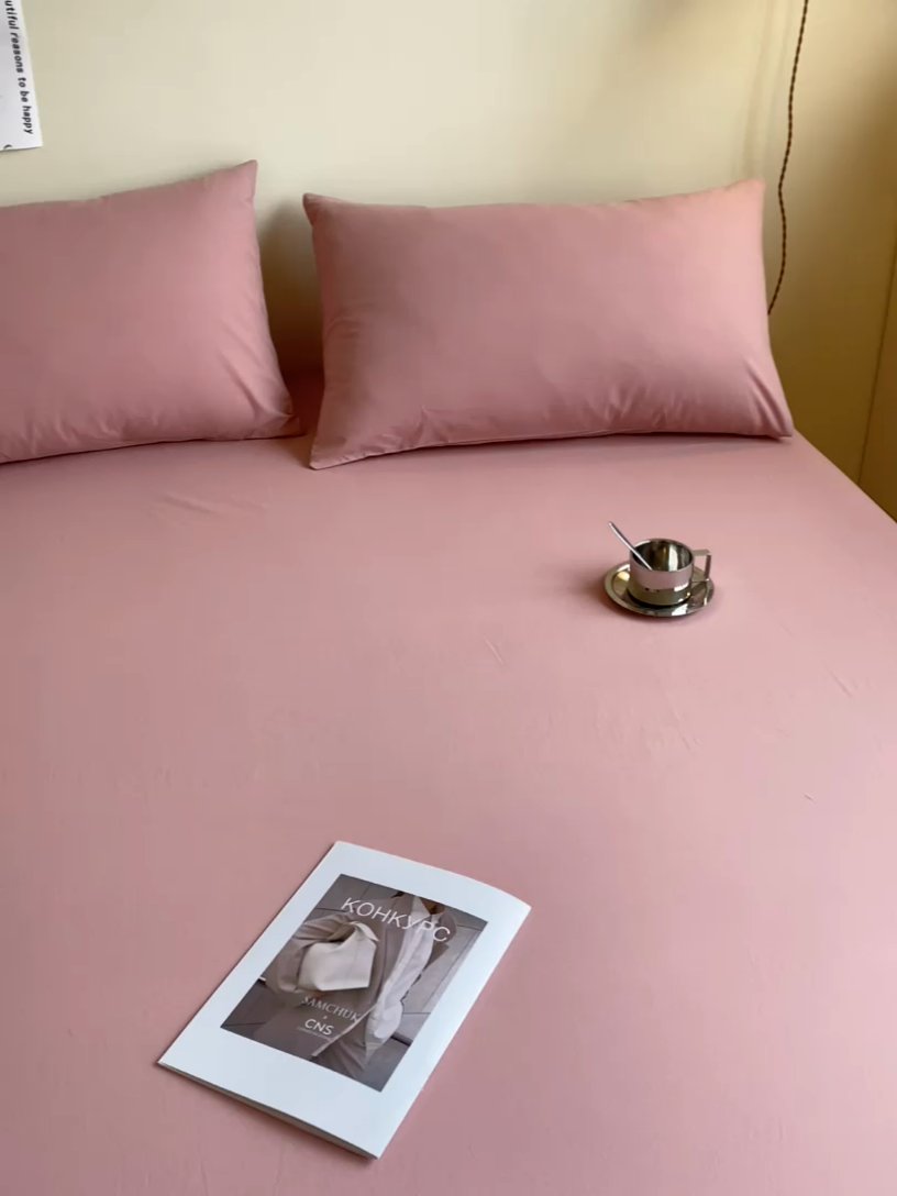 91家纺网 家纺一手货源 找家纺 眠帛家居 2024新款A类亲肤水洗棉纯色单品床笠三件套 奶油粉