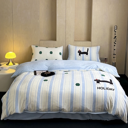 昔可家纺 2024新款大版数码印花设计师牛奶绒四件套 绿苹果小黑猫