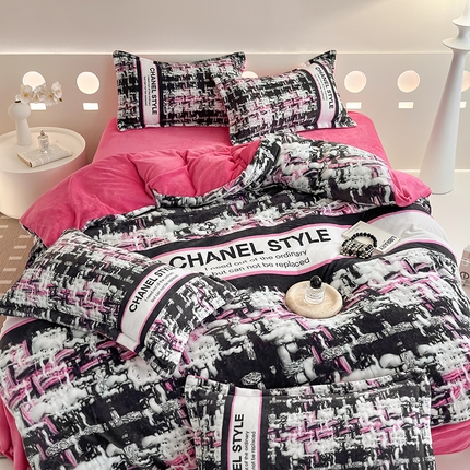 91家纺网 家纺一手货源 找家纺 （总）花伞家居 2024新款小香风大版加厚牛奶绒四件套