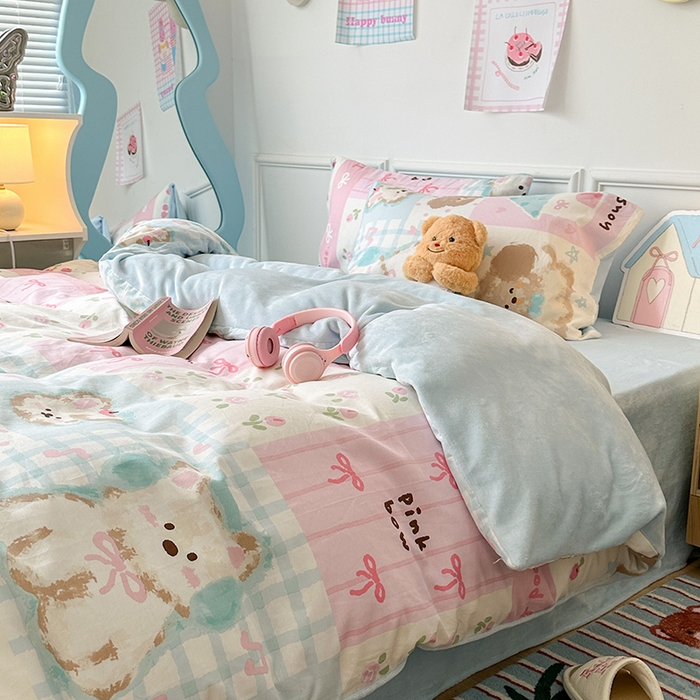 91家纺网 家纺一手货源 找家纺 昔可家纺 2024新款秋冬新款棉加牛奶绒四件套 拼接油画狗