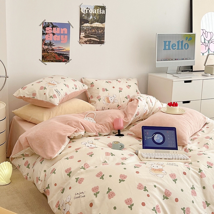 91家纺网 家纺一手货源 找家纺 昔可家纺 2024新款秋冬新款棉加牛奶绒四件套 粉郁金兔