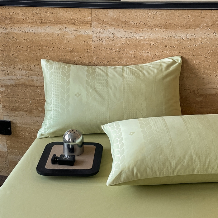 91家纺网 家纺一手货源 找家纺 琪格格2024新款纯棉贡缎大提花四件套纯棉贡缎提花-麦穗绿