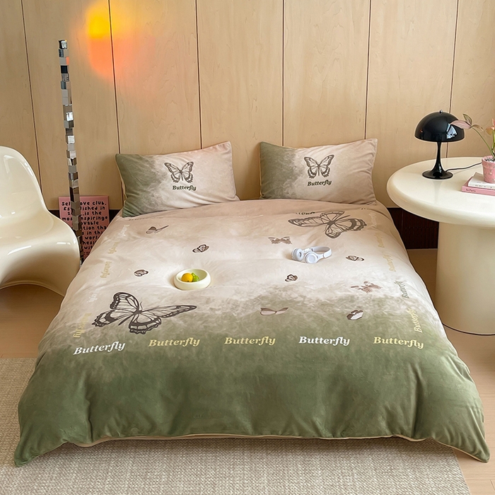 91家纺网 家纺一手货源 找家纺 昔可家纺 2024新款大版数码印花设计师牛奶绒四件套 美拉德蝴蝶