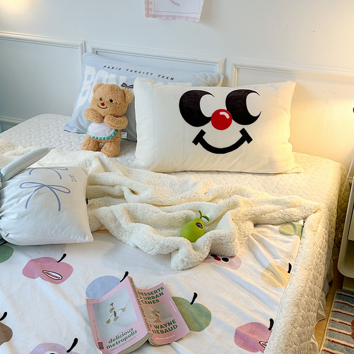 91家纺网 家纺一手货源 找家纺 （总）昔可家纺 2024新款羊羔绒牛奶绒毛毯系列（三）-场景二-ins风系列