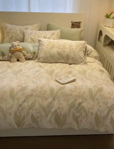 91家纺网 家纺一手货源 找家纺 呗旺鹿 2024新款高克重着色烂花雕花牛奶绒轻奢四件套 春日铃兰清新绿