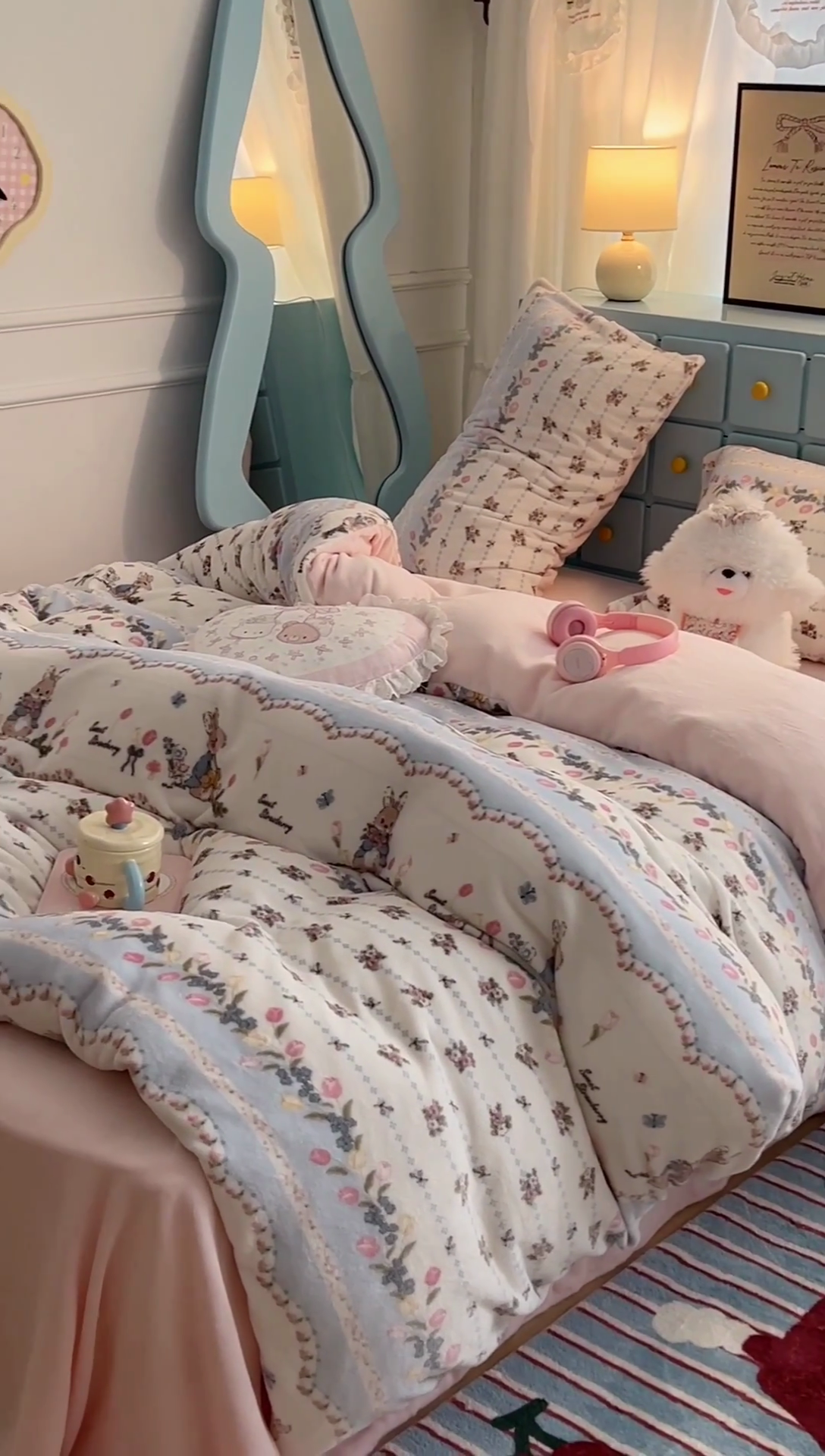 91家纺网 家纺一手货源 找家纺 昔可家纺 2024新款印花牛奶绒四件套系列-复古小清新系列 郁金香花花兔