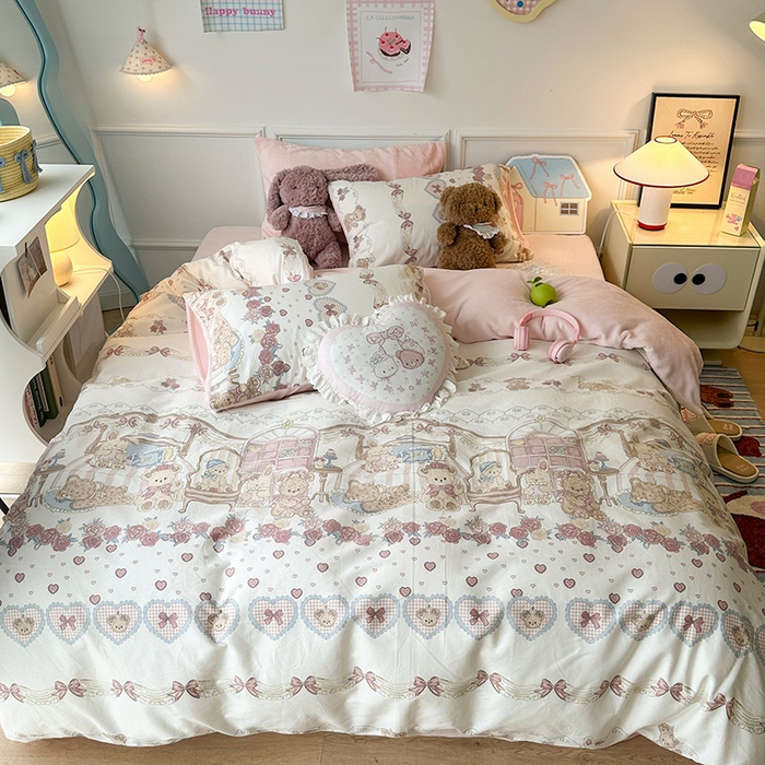 91家纺网 家纺一手货源 找家纺 昔可家纺 2024新款秋冬新款棉加牛奶绒四件套 洛丽塔爱心熊