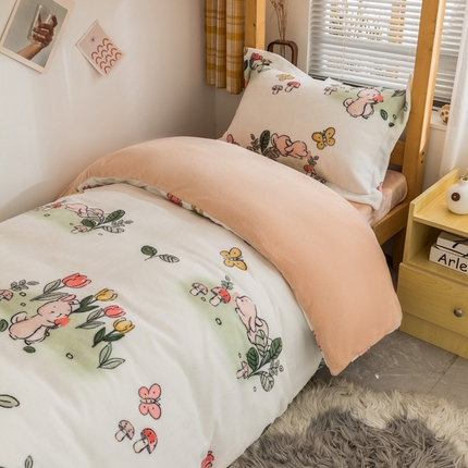 91家纺网 家纺一手货源 找家纺 （总）宅部落 2024新款舒适高克重牛奶绒学生宿舍三件套