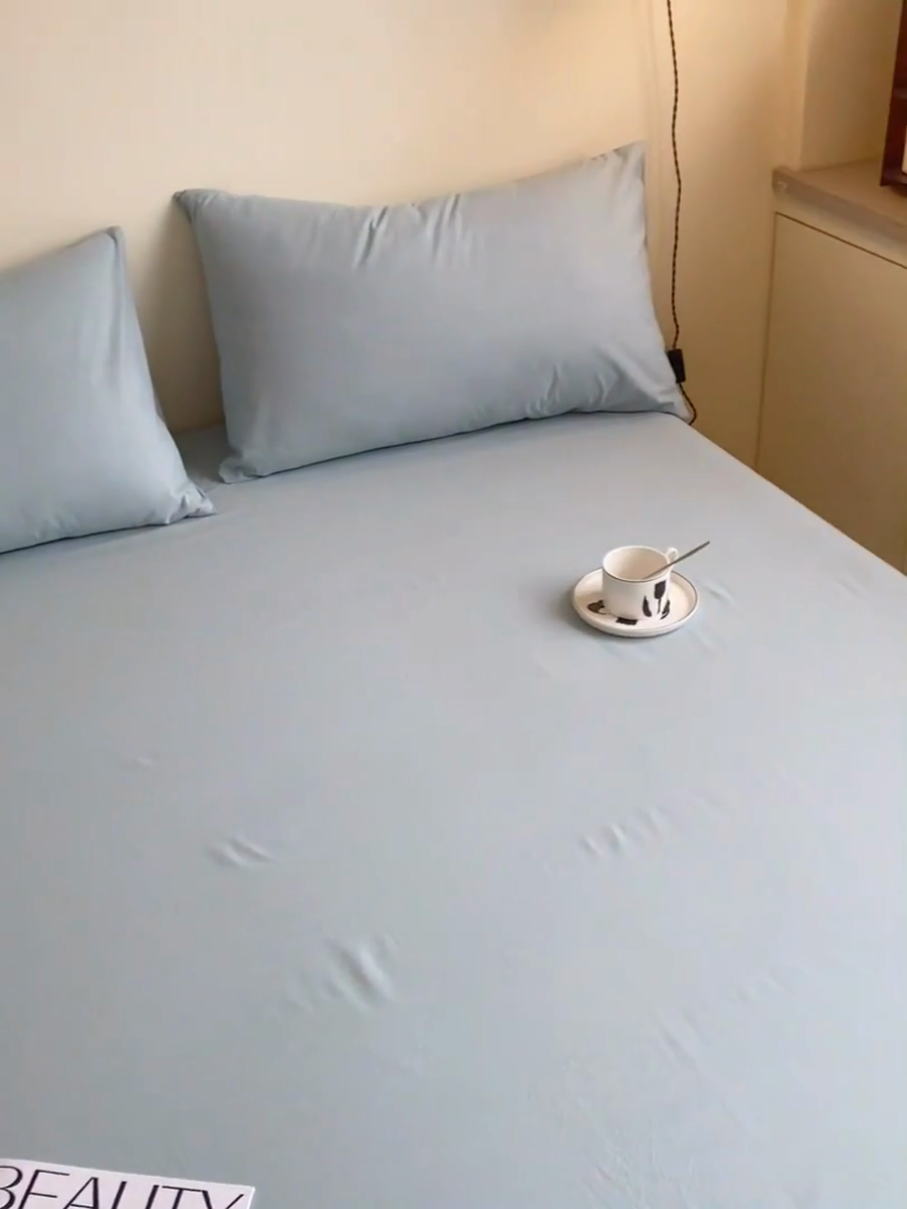 91家纺网 家纺一手货源 找家纺 眠帛家居 2024新款A类亲肤水洗棉纯色单品床单三件套 繁星蓝