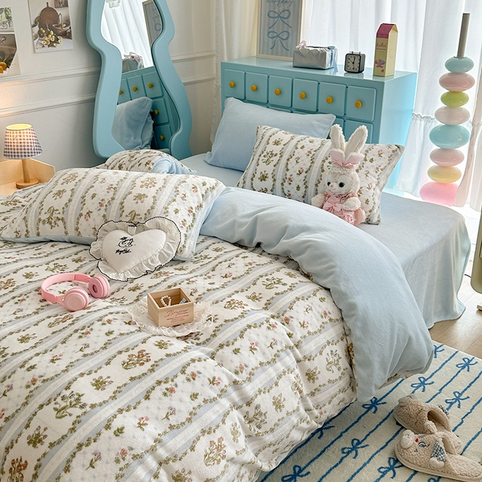 91家纺网 家纺一手货源 找家纺 昔可家纺 2024新款印花牛奶绒四件套系列-复古小清新系列 仙仙琉璃花