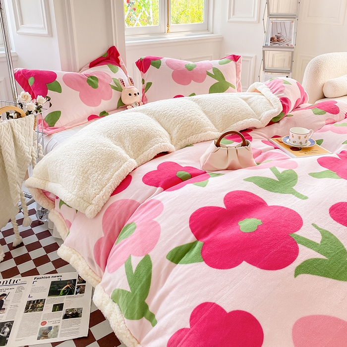 91家纺网 家纺一手货源 找家纺 花伞家居 2024直播新款牛奶绒羊羔绒多功能复合拉链被套款毛毯 毛毯-理想国粉