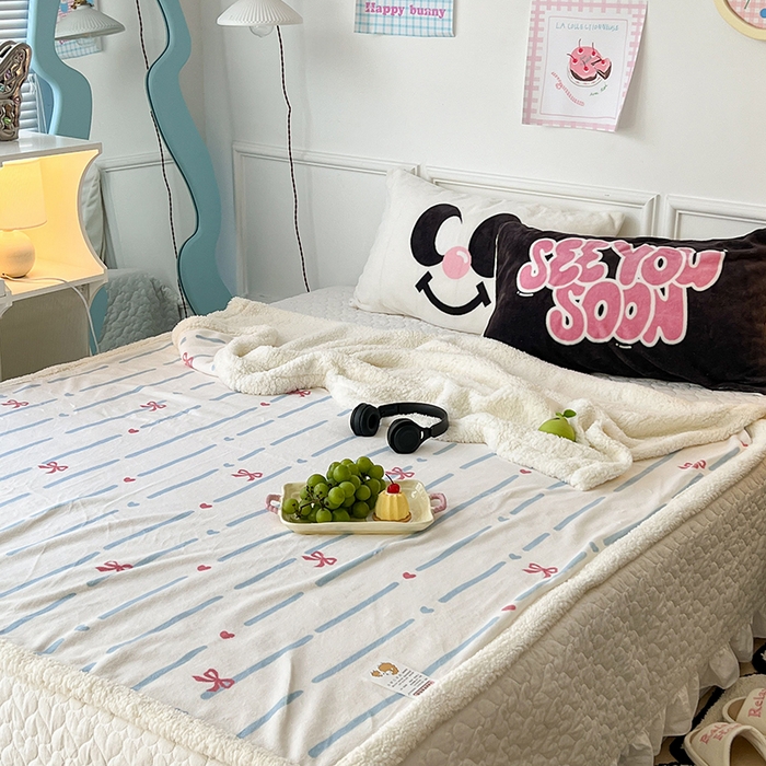 91家纺网 家纺一手货源 找家纺 昔可家纺 2024新款羊羔绒牛奶绒毛毯系列（三）-场景二-少女风系列 梦幻蝴蝶结