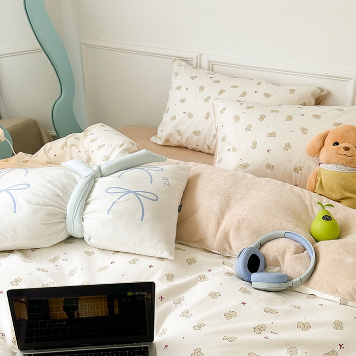 91家纺网 家纺一手货源 找家纺 昔可家纺 2024新款秋冬新款棉加牛奶绒四件套 棕色小比熊