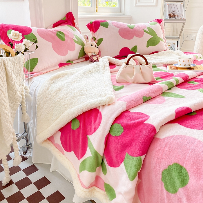 91家纺网 家纺一手货源 找家纺 花伞家居 2024直播新款牛奶绒羊羔绒多功能复合拉链被套款毛毯 毛毯-理想国粉