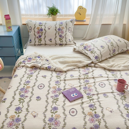 91家纺网 家纺一手货源 找家纺 （总）花伞家居 2024直播新款牛奶绒羊羔绒多功能复合拉链被套款毛毯