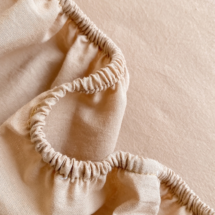 91家纺网 家纺一手货源 找家纺 眠帛家居 2024新款A类亲肤水洗棉纯色单品床笠三件套 奶茶