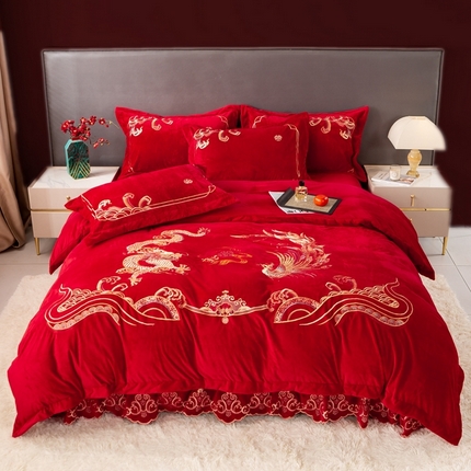 91家纺网 家纺一手货源 找家纺 （总）张公子婚庆馆 2025新款宝宝绒婴儿绒婚庆刺绣四件套 高克重高端婚庆床上用品绣花四件套