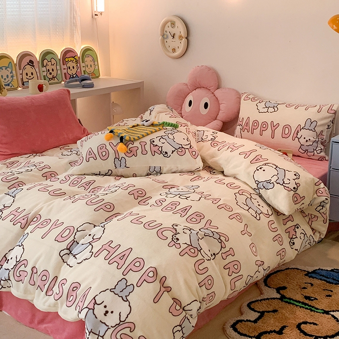 91家纺网 家纺一手货源 找家纺 昔可家纺 2024新款印花牛奶绒四件套系列-2023年热款系列 圣诞小萌狗