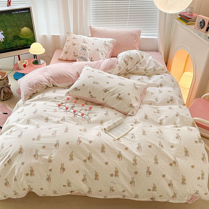 91家纺网 家纺一手货源 找家纺 昔可家纺 2024新款秋冬新款棉加牛奶绒四件套 甜心篮子兔