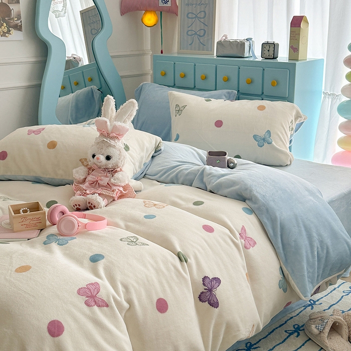 91家纺网 家纺一手货源 找家纺 （总）昔可家纺 2024新款印花牛奶绒四件套系列-复古小清新系列