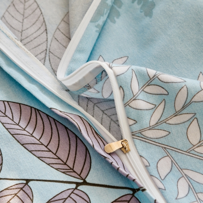 91家纺网 家纺一手货源 找家纺 美宜家 2025新款四季纯棉斜纹磨毛双人全棉长枕套精品一字绣 叶语