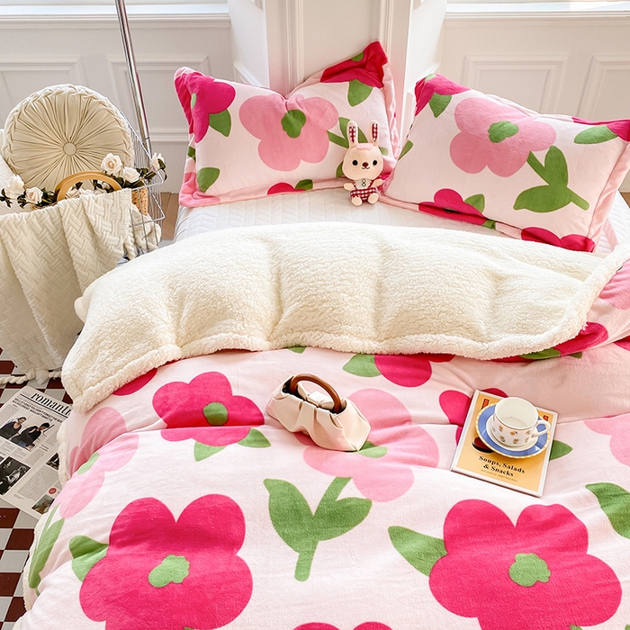 91家纺网 家纺一手货源 找家纺 花伞家居 2024直播新款牛奶绒羊羔绒多功能复合拉链被套款毛毯 毛毯-理想国粉