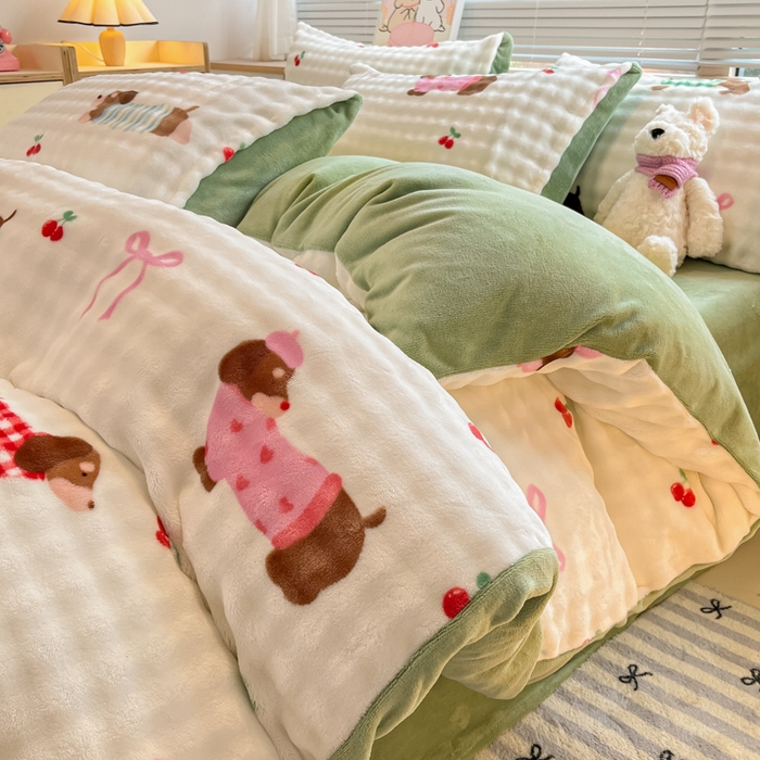 91家纺网 家纺一手货源 找家纺 梵克保罗 2024秋冬新款加厚泡泡牛奶绒数码印花工艺立体仿兔毛四件套 狗狗乐园-米白