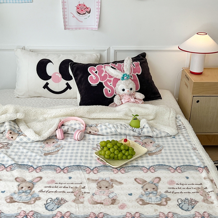 91家纺网 家纺一手货源 找家纺 （总）昔可家纺 2024新款羊羔绒牛奶绒毛毯系列（三）-场景二-洛丽塔系列