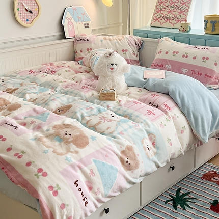 91家纺网 家纺一手货源 找家纺 昔可家纺 2024新款印花牛奶绒四件套系列-卡通系列 油画狗狗