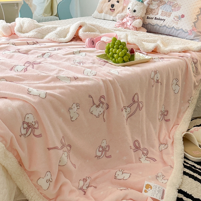 91家纺网 家纺一手货源 找家纺 昔可家纺 2024新款羊羔绒牛奶绒毛毯系列（三）-场景二-卡通系列 星野兔