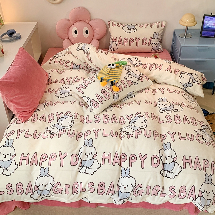 91家纺网 家纺一手货源 找家纺 昔可家纺 2024新款印花牛奶绒四件套系列-2023年热款系列 圣诞小萌狗