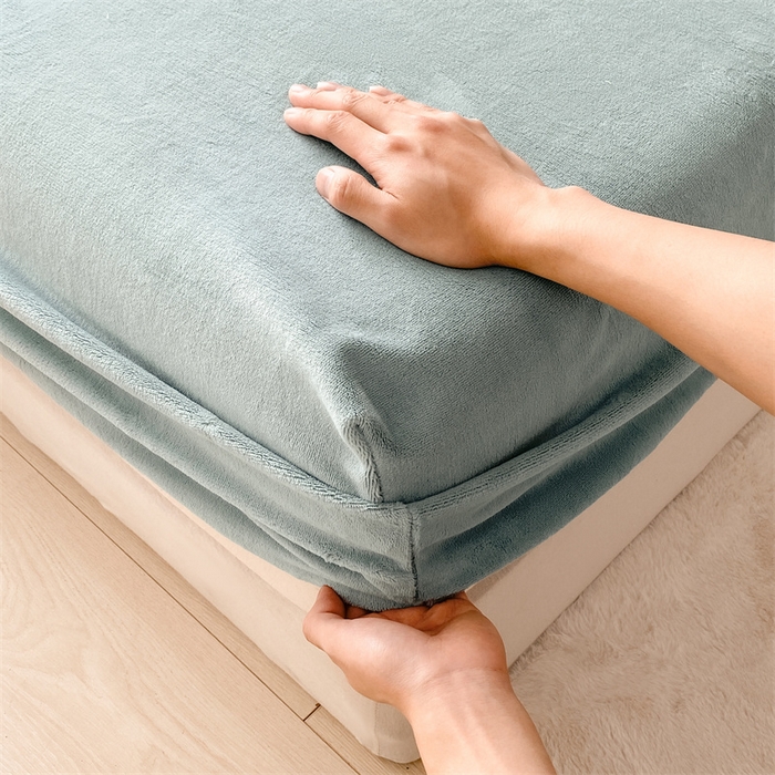 91家纺网 家纺一手货源 找家纺 （总）眠帛家居 2024新款纯色高克重牛奶绒单床笠