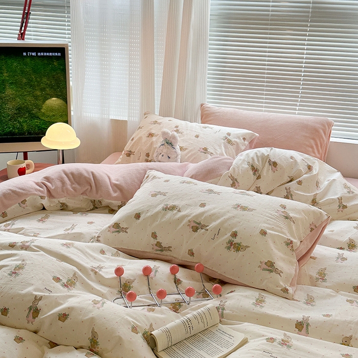 91家纺网 家纺一手货源 找家纺 昔可家纺 2024新款秋冬新款棉加牛奶绒四件套 甜心篮子兔