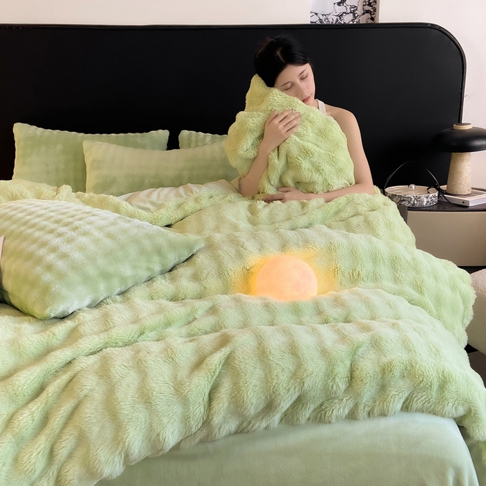 91家纺网 家纺一手货源 找家纺 品乐家纺 2024新款A类泡泡兔绒四件套 泡泡  淡雅绿