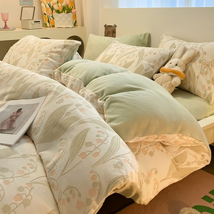 呗旺鹿 2024新款高克重着色烂花雕花牛奶绒轻奢四件套 春日铃兰清新绿